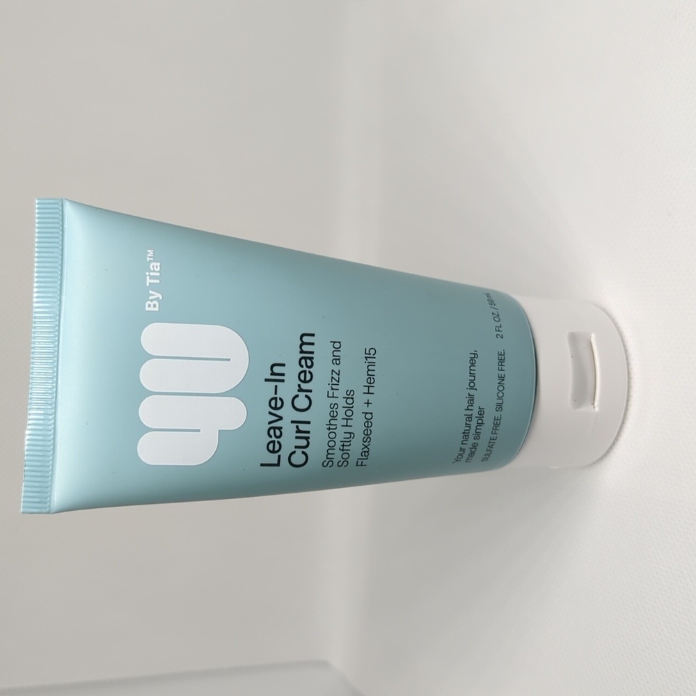 4u by Tia 💰3 for$15